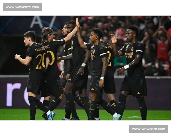 聚焦世界杯直播盛宴畅享全球足球激情时刻精彩对决与球迷狂欢之夜